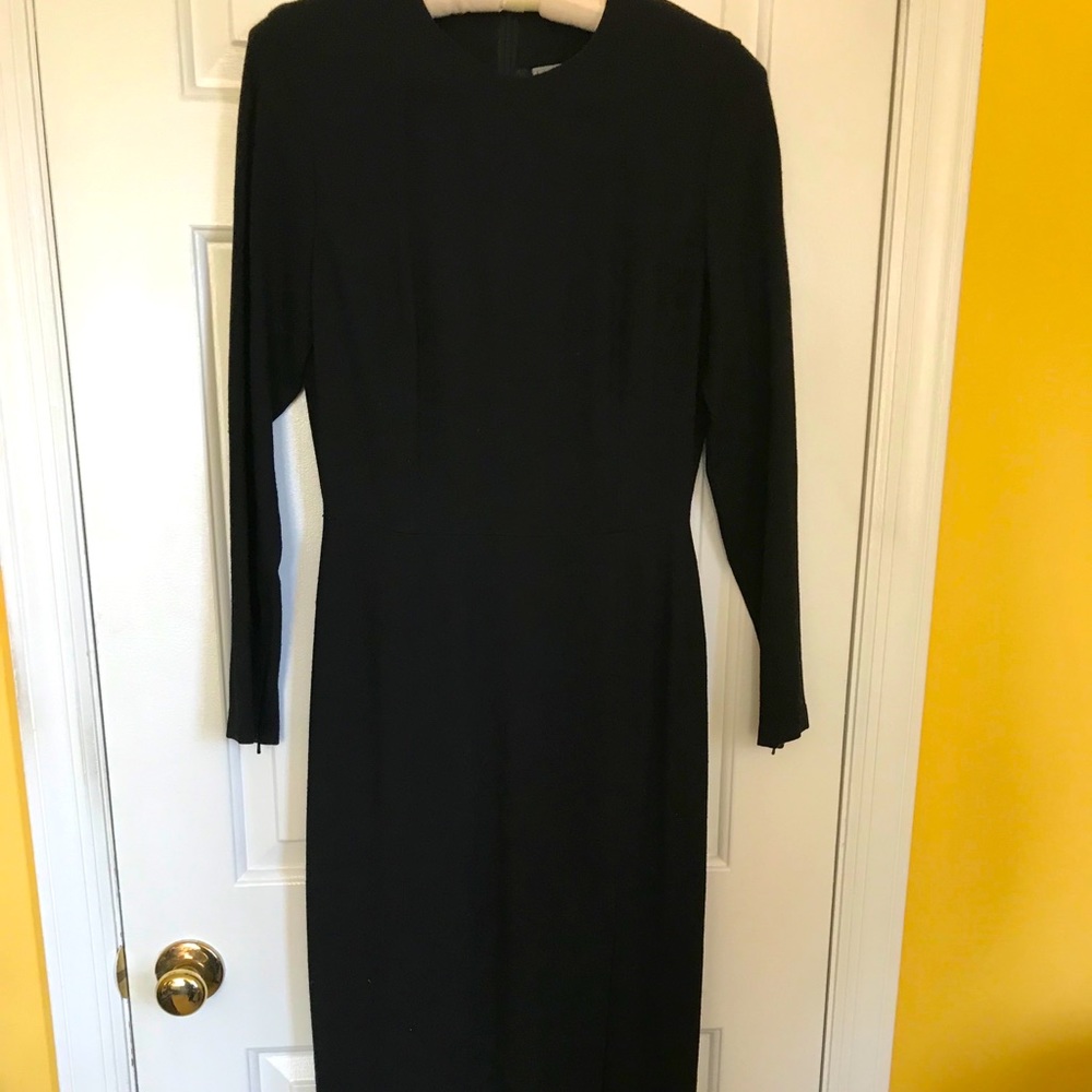 Black Ellen Tracy midi dress